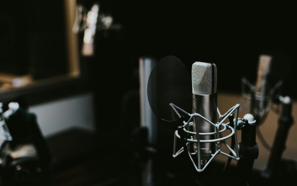 How featured artists reshaped pop music and the modern hit single
