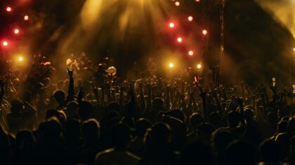 How to plan a stress-free day at a stadium concert