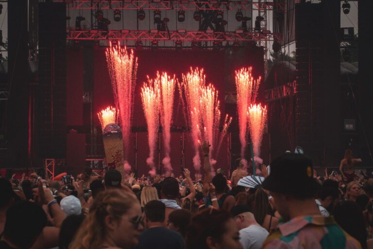 Festival fashion glitter
