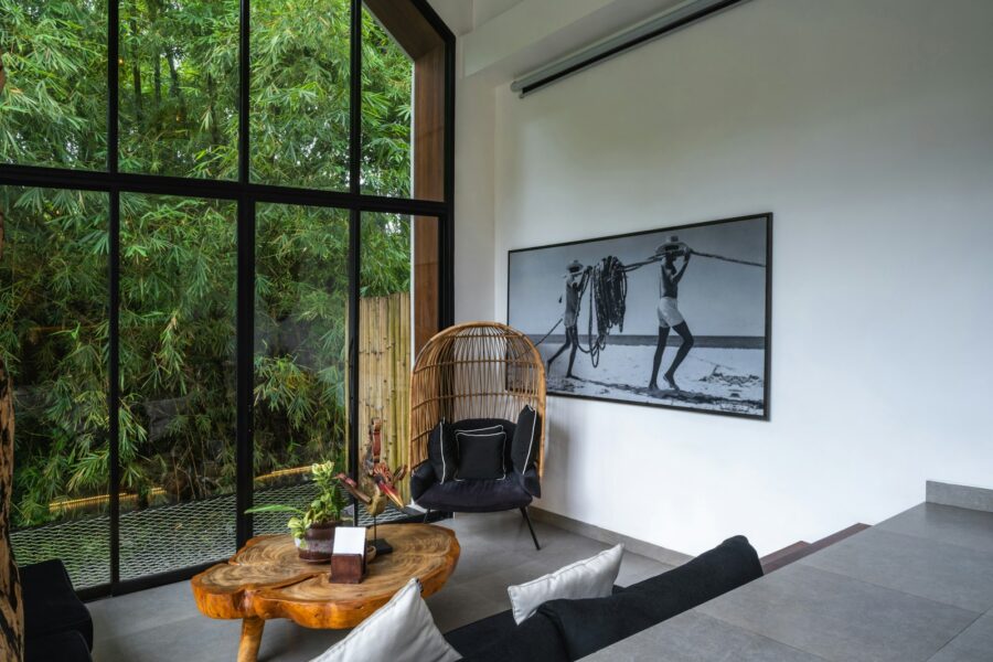Living room screen