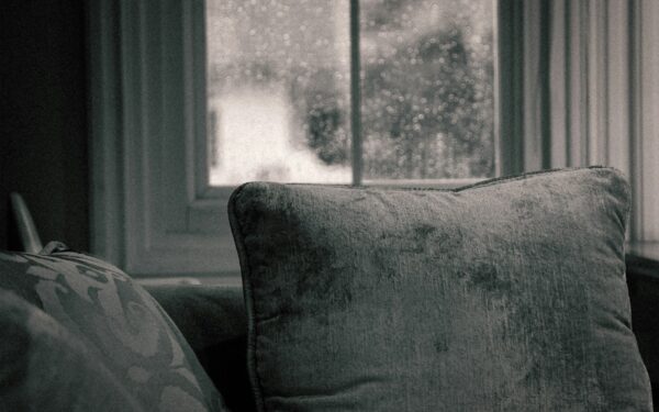 Rainy day movies: how to choose the perfect comfort pick for any mood