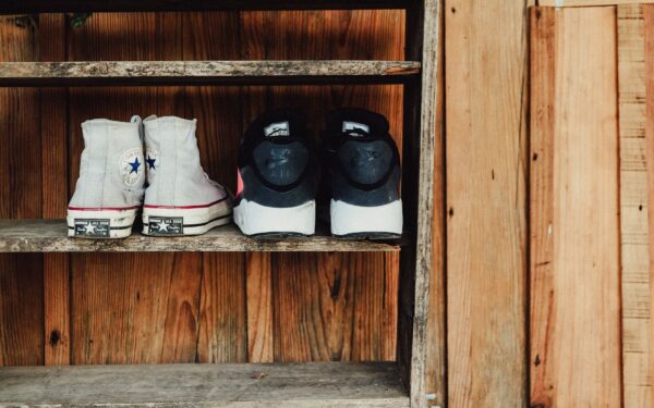 Vintage sport style revival: how retro jerseys, tracksuits and sneakers are taking over fashion