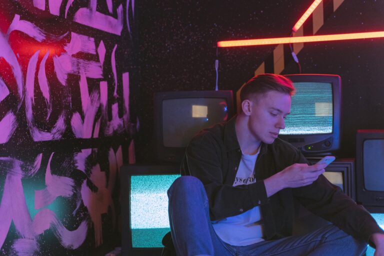 Retro screen neon living room detail